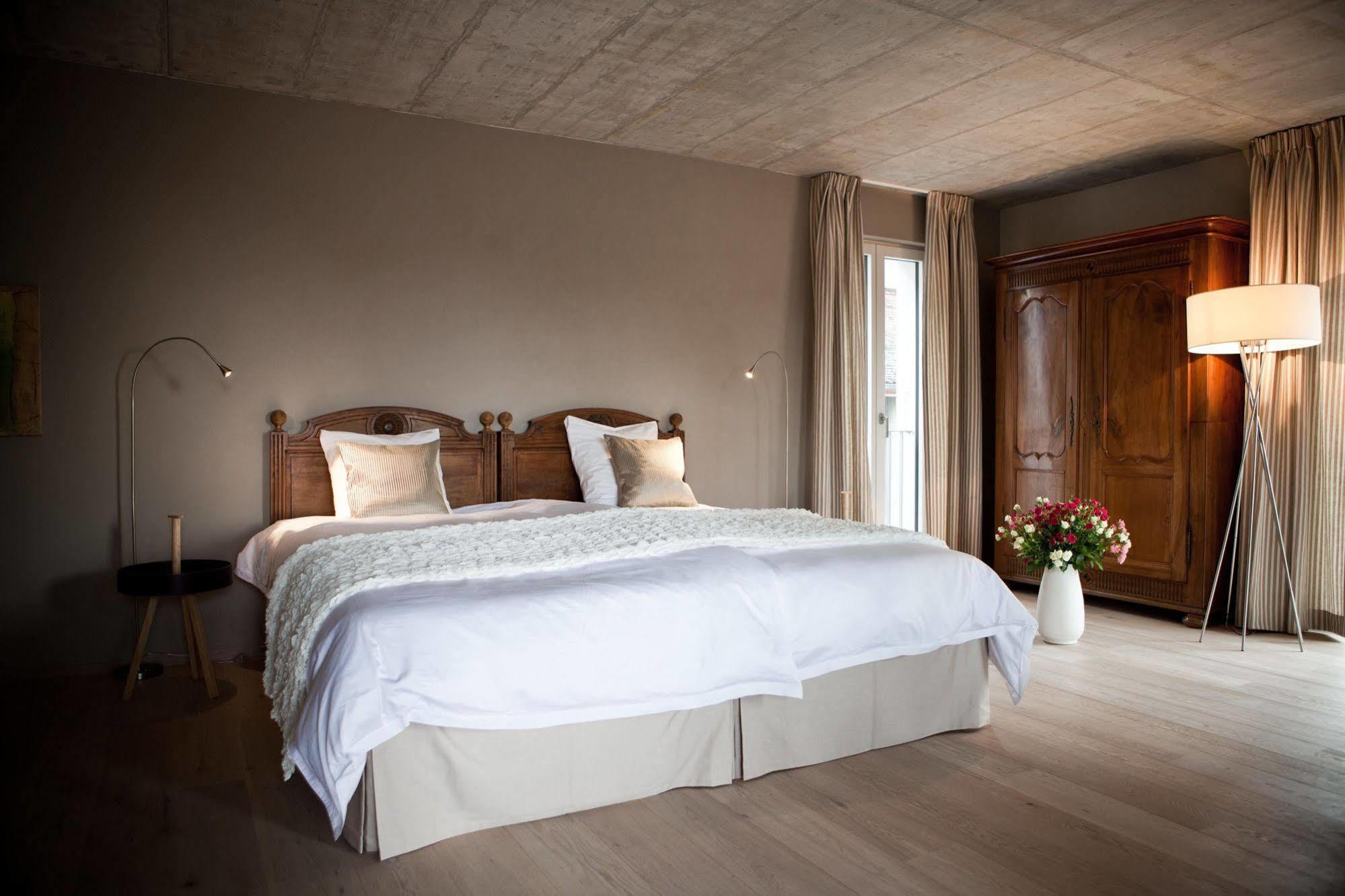Le Coq Chantant Studios D'Hotes & Boutique Hotel St-Livres Saint-Livres Exterior photo