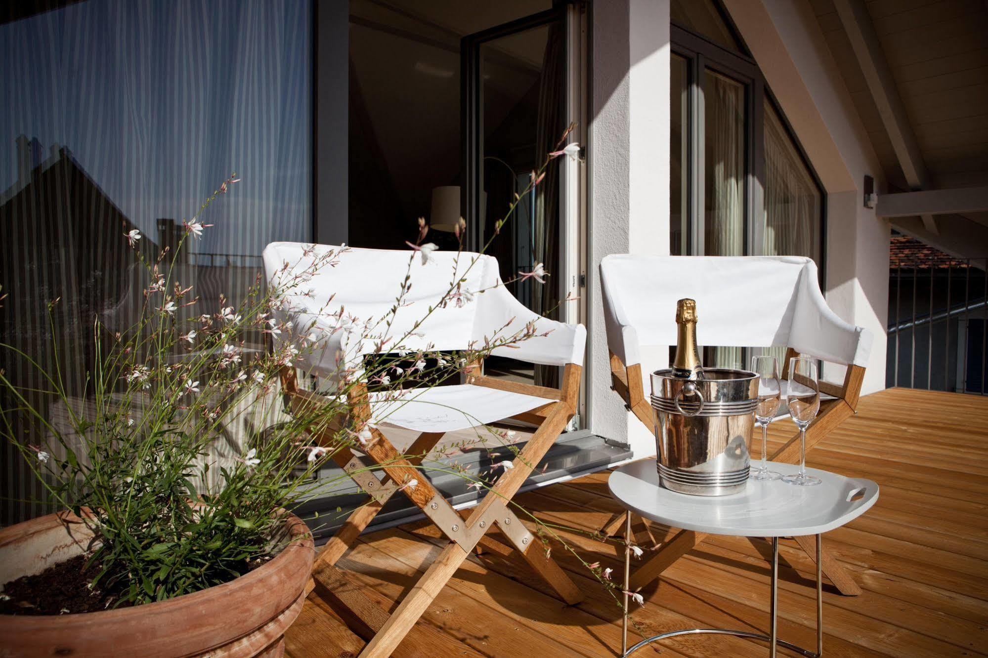 Le Coq Chantant Studios D'Hotes & Boutique Hotel St-Livres Saint-Livres Exterior photo